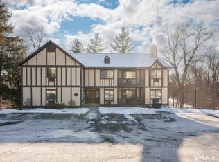Rollingwood Iii, Brookfield, CT 06804