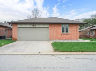 55 Fiddlers Green Rd #24, London, ON N6H4T8