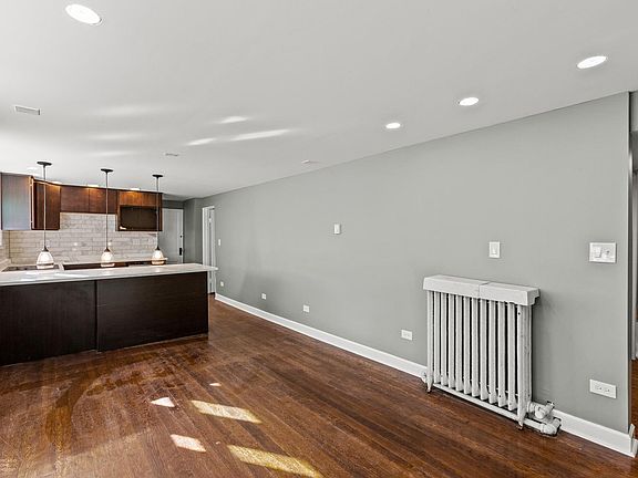 4th image of 535 S East Ave