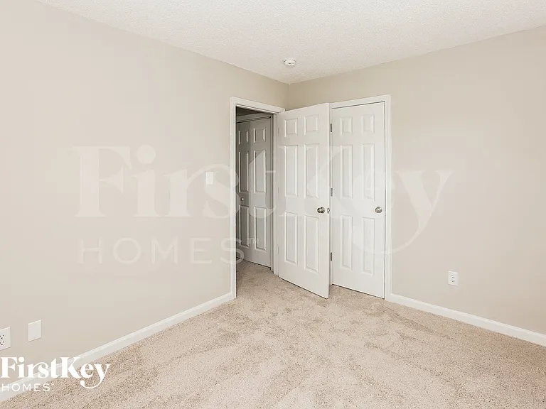 4852 Asherton Pl NW — Photo 10