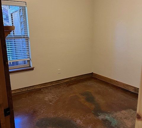 4th image of 270 Broken Top Lane Jumbo Vista Ave #105