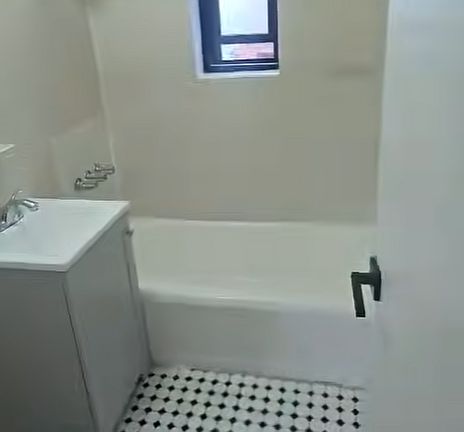 4th image of 55 Belgrove Dr #3CA
