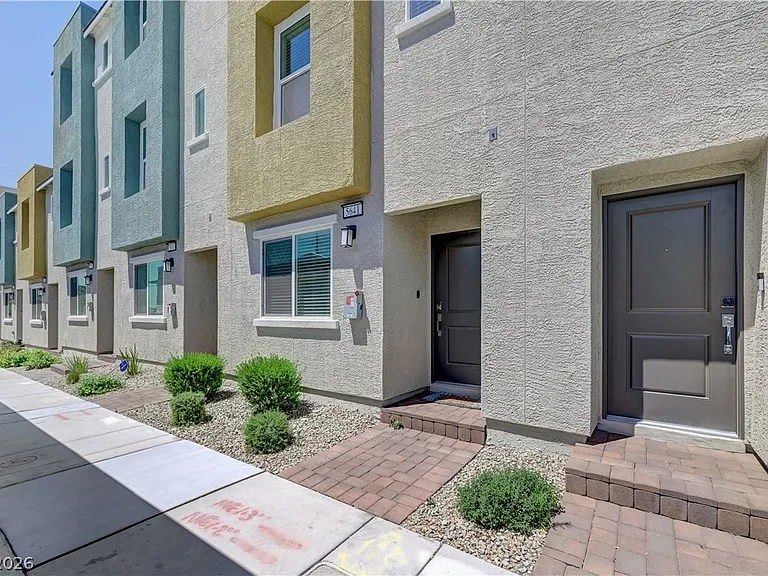 5641 Fathom Blue St — Photo 2