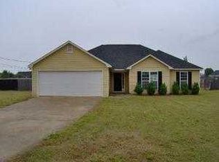 55 Honeysuckle Way, Fort Mitchell, AL 36856