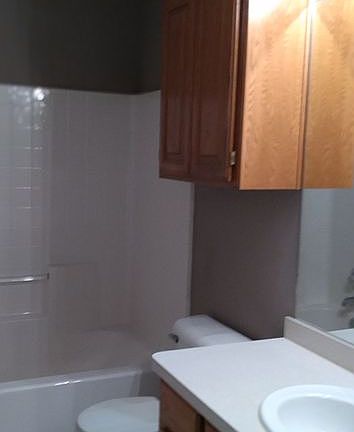 4th image of 10640 NW 36th Pl
