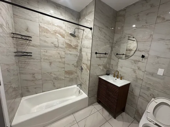 1928 Linden Street image 9 of 18