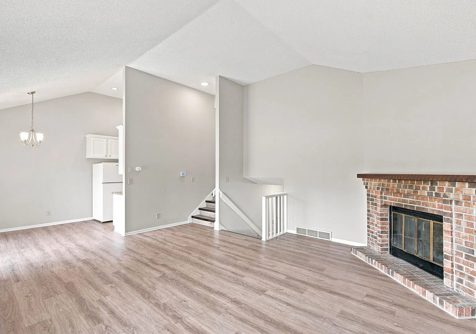1720-1722-1724-1726 N Chapman Lane — Photo 3