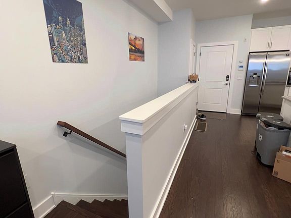 2nd image of 959 Shackamaxon St Unit 1