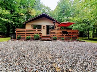 134 Freedom Pl, Greentown, PA