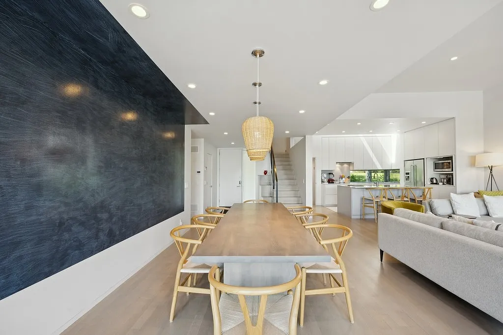 Stylish Modern Home in HIther Hills with Ocean Views — Photo 4