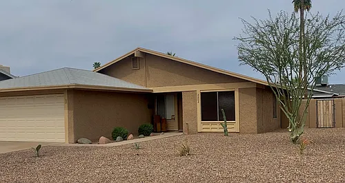 2202 W El Moro Ave Photo 1
