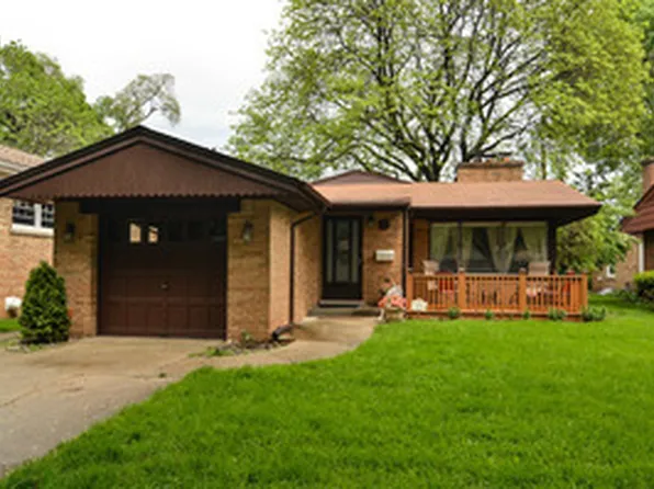 7081 N Mason Ave, Chicago, IL 60646