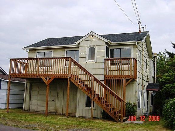 2nd image of 3248 SW Beach Ave