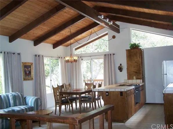 2399 Wilcombe Rd, Cambria, CA 93428