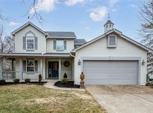 430 Nantucket Pointe Dr, Grover, MO 63040