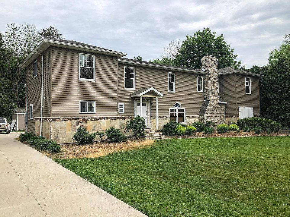 1st image of 7919 Oakhurst Dr