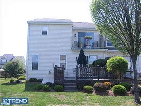 2nd image of 137 Redden Ln