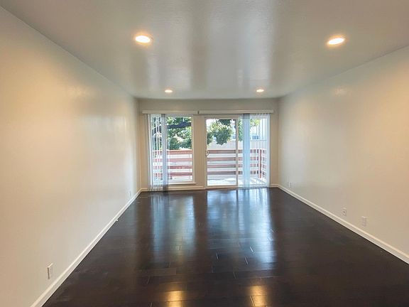 2nd image of 901 Hill St APT 6