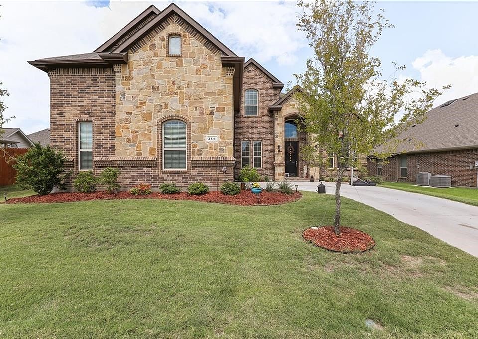 1st image of 241 Ashlawn Dr