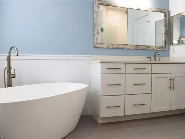 15489 Summit Place CIR #302, NAPLES, FL 34119