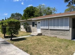8000 NE 8th Ct, Miami, FL 33138