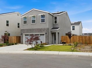 8916 Savona Ln, Shafter, CA 93263