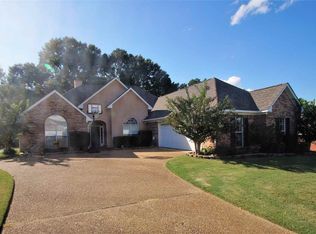 423 Warren Pl, Madison, MS 39110