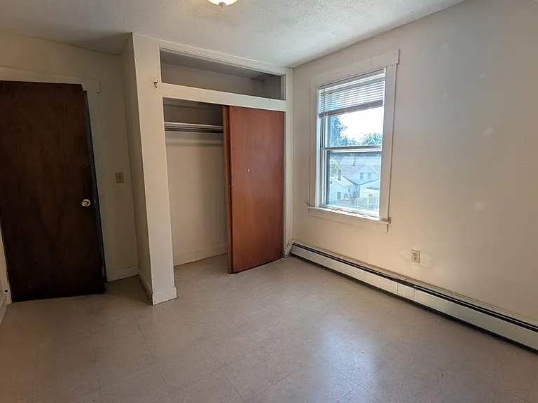 306 N. Main St. — Photo 6