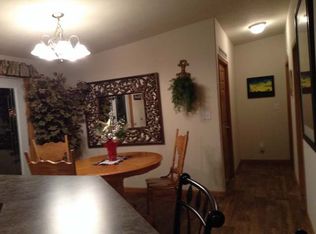 3836 N Valley Loop, Bismarck, ND 58503