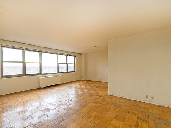 2nd image of 70-25 Yellowstone Blvd #14L