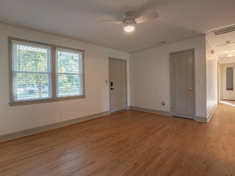 4295 Dorsey Dr — Photo 12