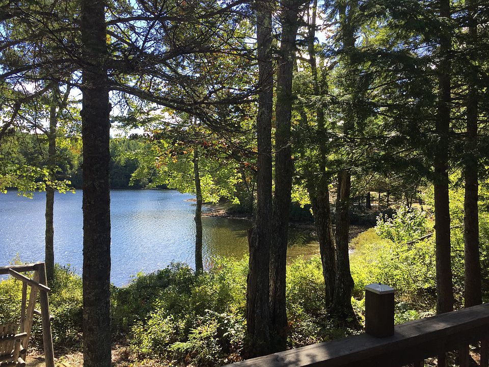 2nd image of 149 Joy Rd