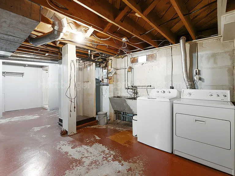 112 W Amherst Ct — Photo 13