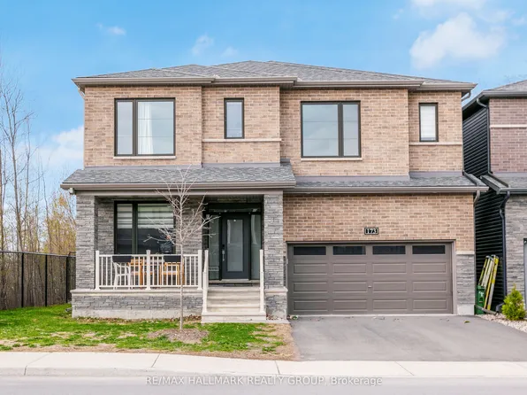 173 Lynn Coulter St, Ottawa, ON K2J 7C2