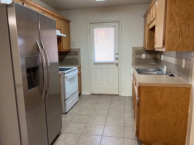 1405 Cinch, Killeen — Photo 3