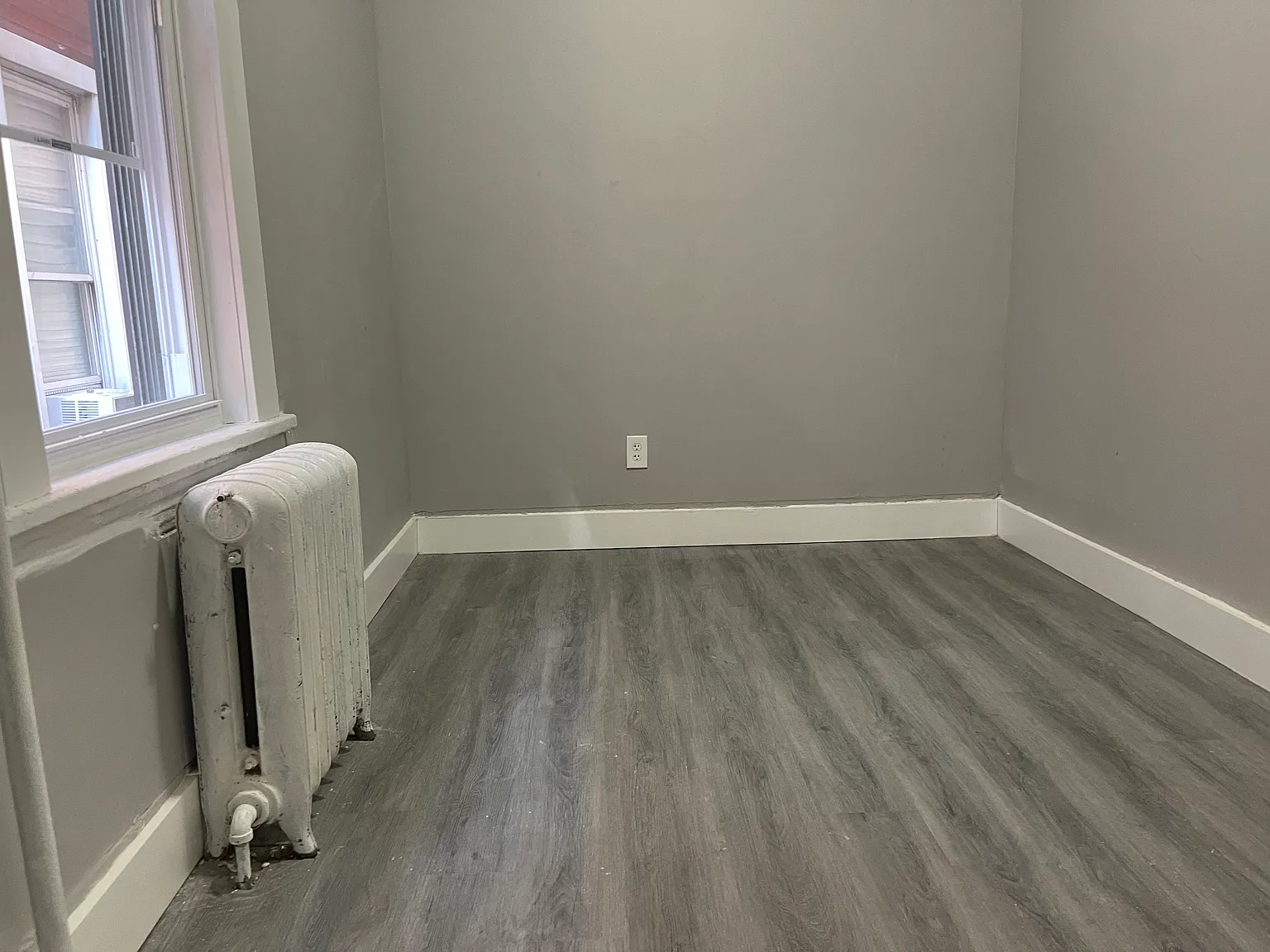 254 Clinton Ave — Photo 4