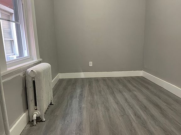 5th image of 254 Clinton Ave #1E