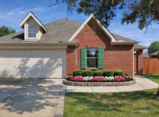 13740 Village Vista Dr, Haslet, TX 76052