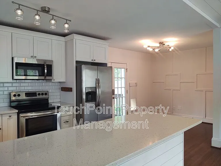 5121 Kistler Ave — Photo 4
