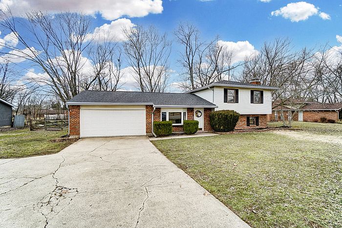 1st image of 5835 Liberty Fairfield Rd