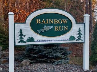Riverfront Way, Gouldsboro, PA 18424