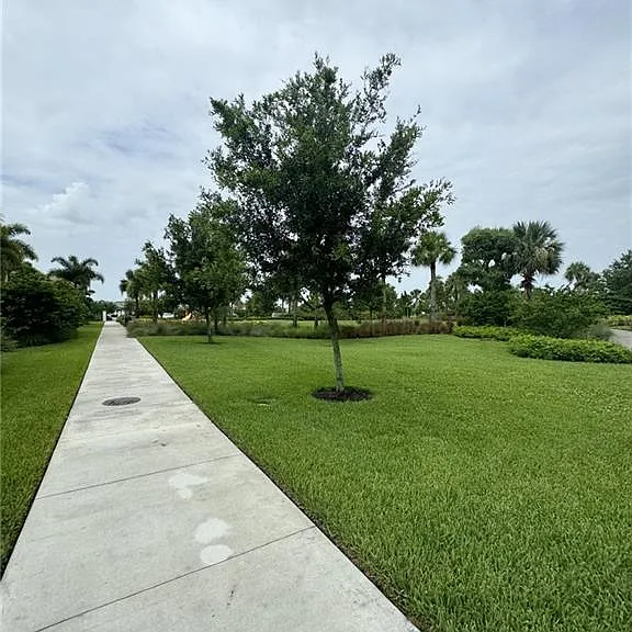 5226 Karlia Dr — Photo 39