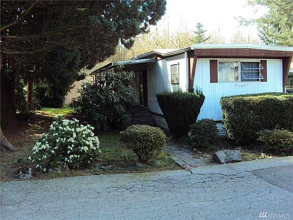 2nd image of 11424 36th Dr NE Unit 79