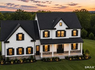 292 Chapel Hill Rd, Oakdale, CT 06370