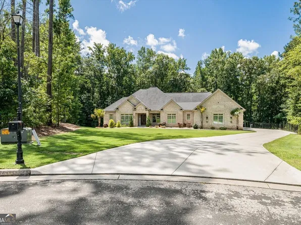 115 Browning Ct, Fayetteville, GA 30214