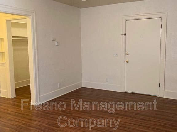 5th image of 208 N Glenn Ave APT 3