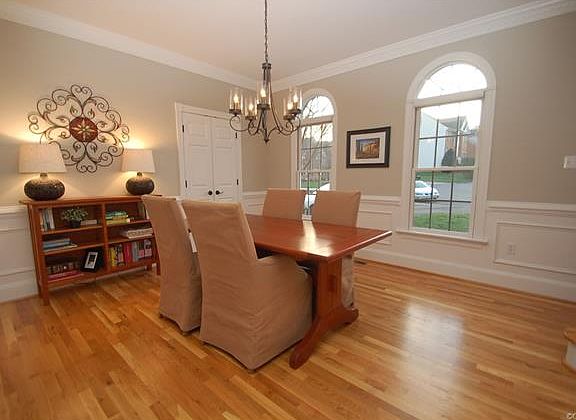 4th image of 12100 Denford Ct
