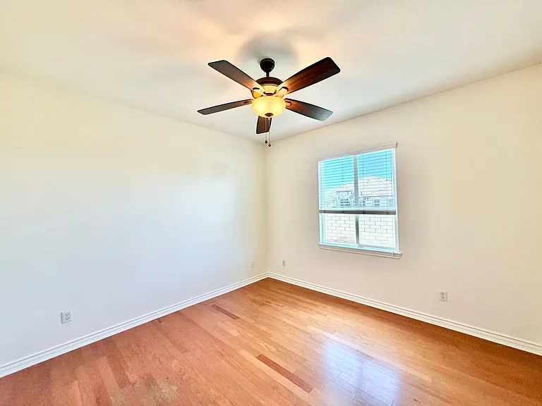 35824 Red Bluff Pl — Photo 9