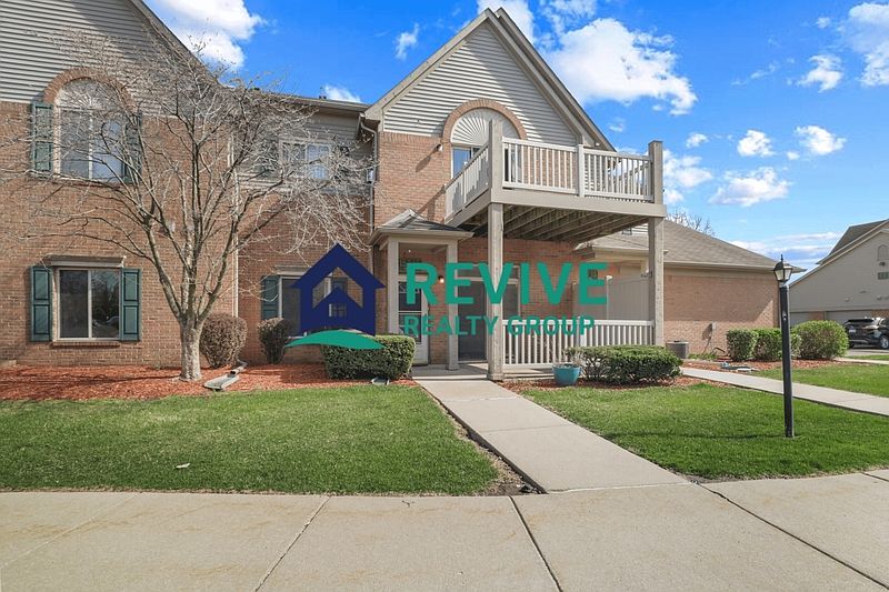 1st image of 15715 Parkway Ln