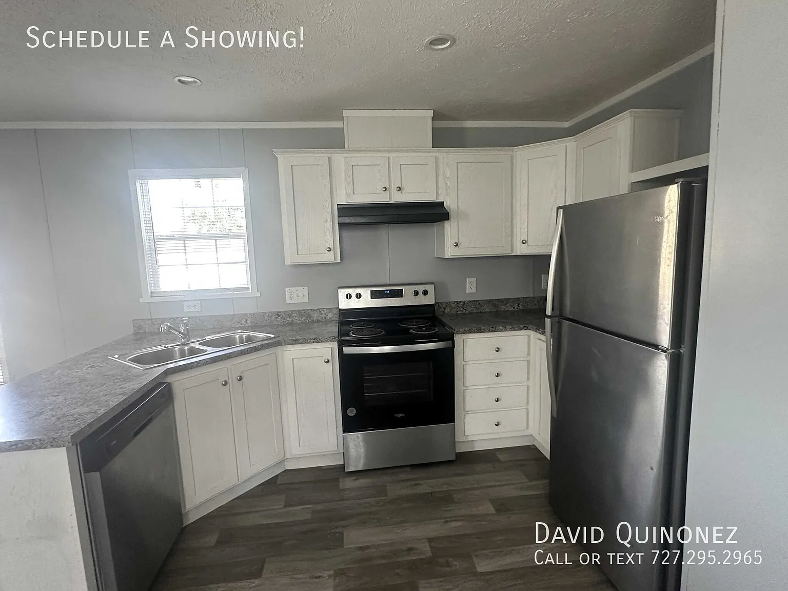 Sale $52,999 / Rent $1,225/mo 3 Bed / 2 Bath — Photo 4